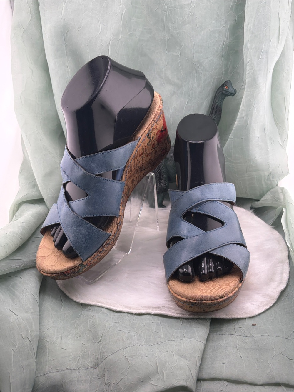 boc Blue Leather Crisscross Cork Floral Pattern Print Wedge Sandals | 8